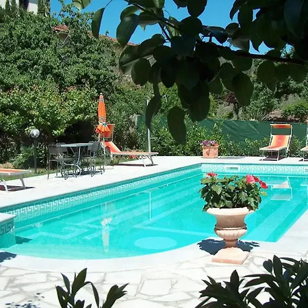 Sunny In With Private Pool Вилла *